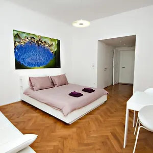 Vendégház Galeria River, Ljubljana